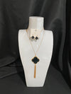 Fashion Jewelry: Epoxy Clover Tassel Necklace